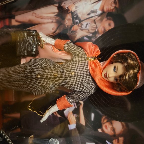 Barbies - Picture 6 of 15